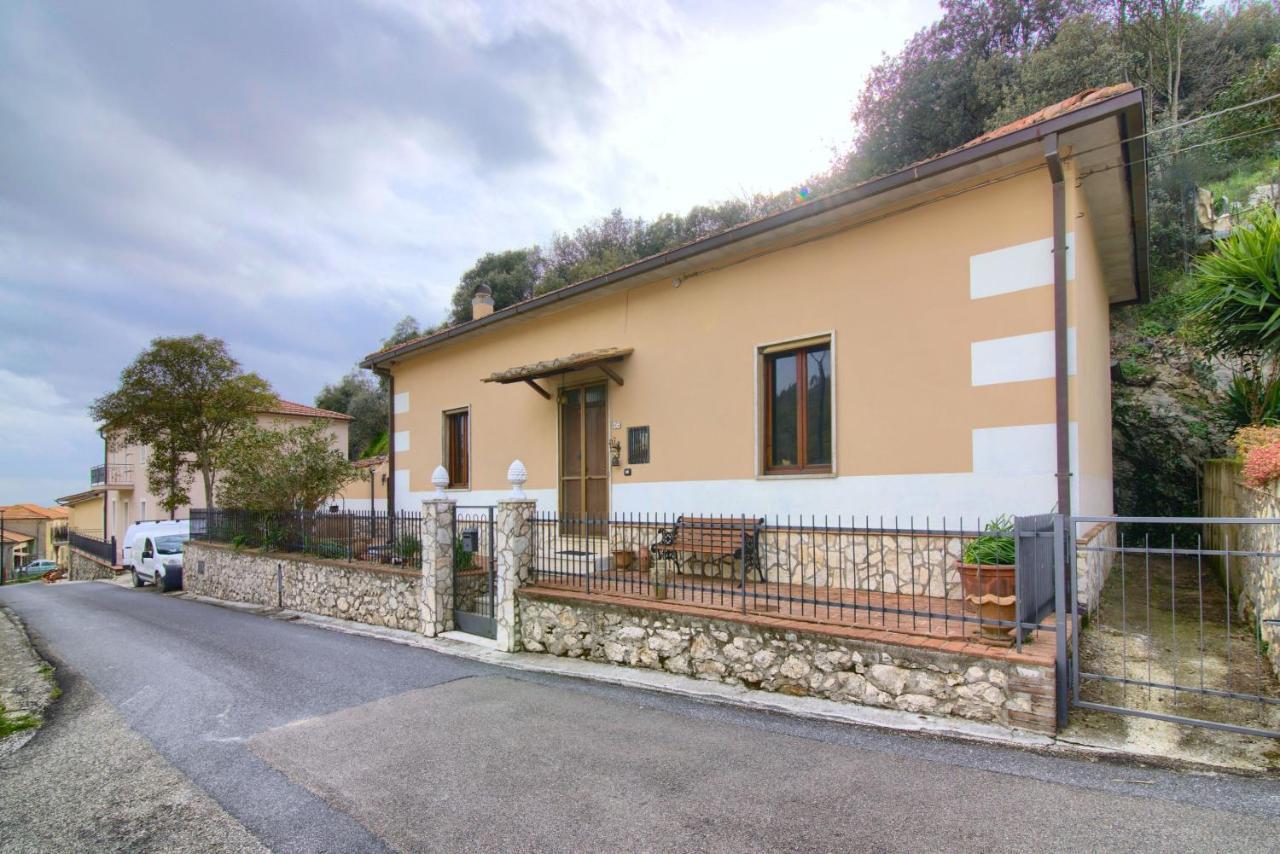 Villa Scappo In Umbria, Il Tuo Nido Fornole Exterior foto